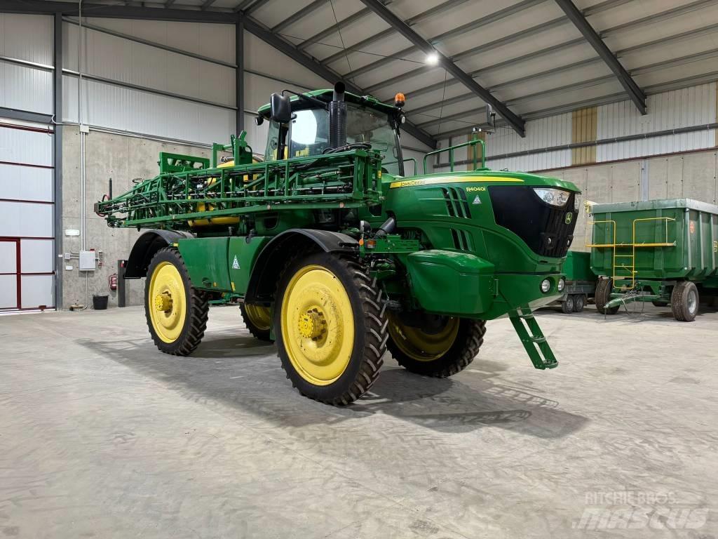 John Deere R4040i Self-propelled sprayers