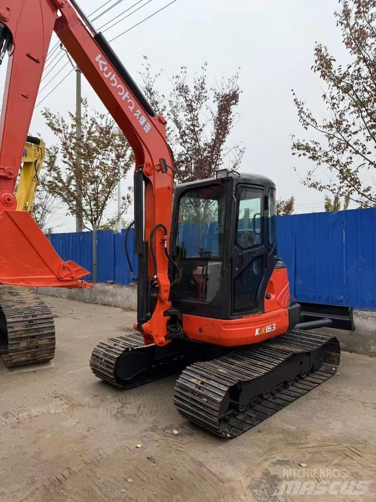  挖掘机 KX163 Mini excavators < 7t (Mini diggers)