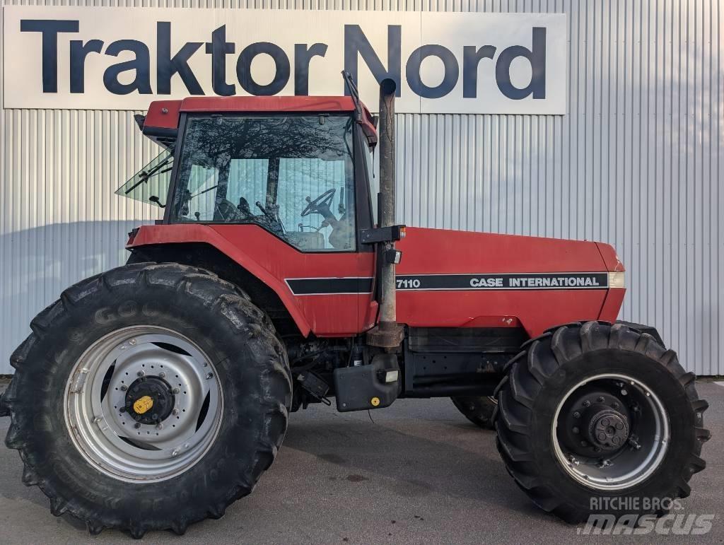 Case IH Magnum 7110 Tractors