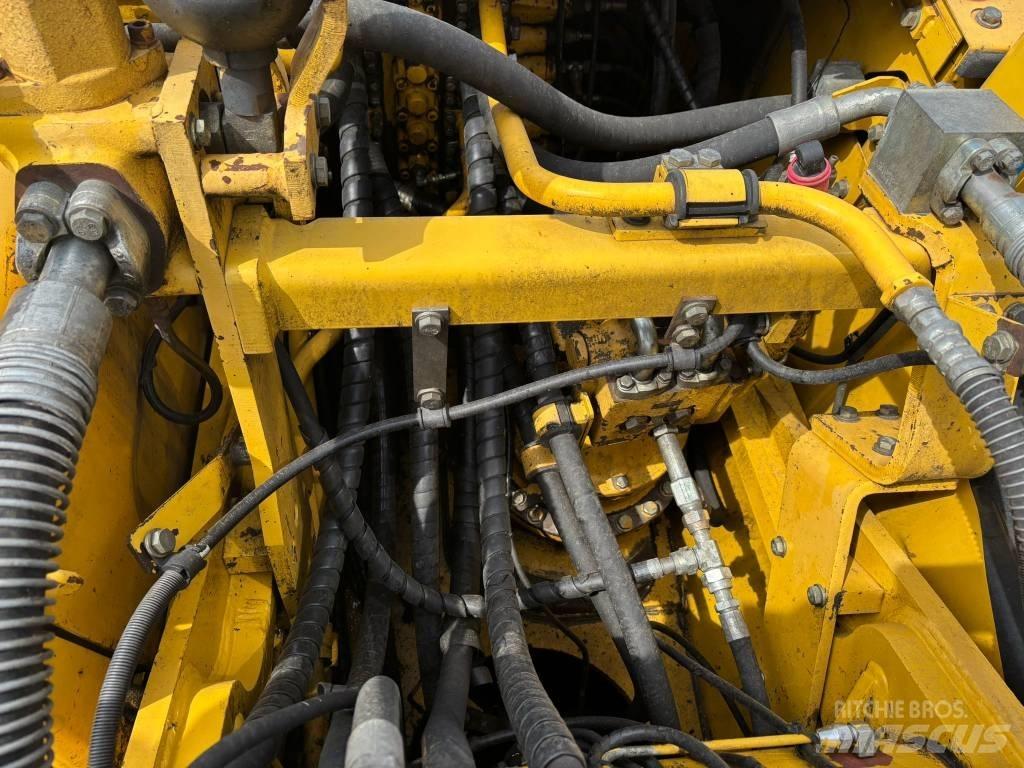 Komatsu PC 290 NLC-8 Crawler excavators