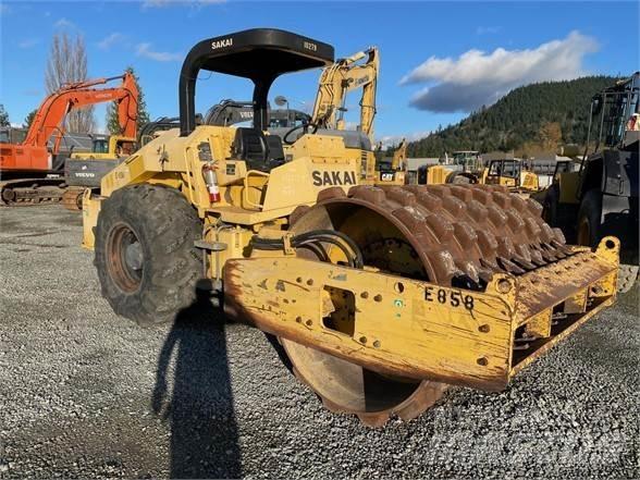 Sakai SV510 Single drum rollers