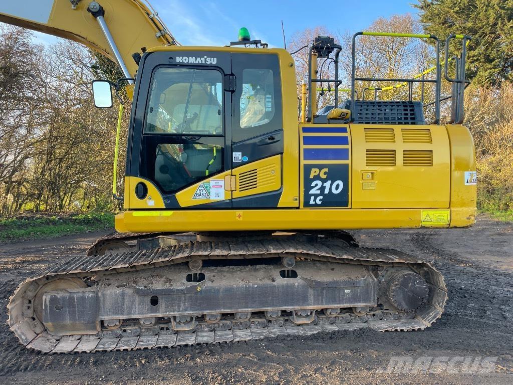 Komatsu PC 210 LC-11 Crawler excavators
