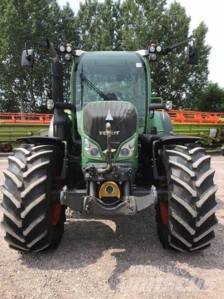 Fendt 516 Vario Tractors
