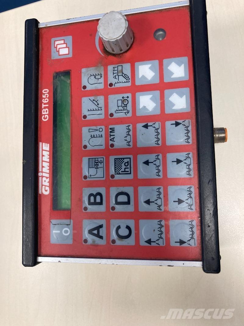 Grimme GL 32 B Potato planters