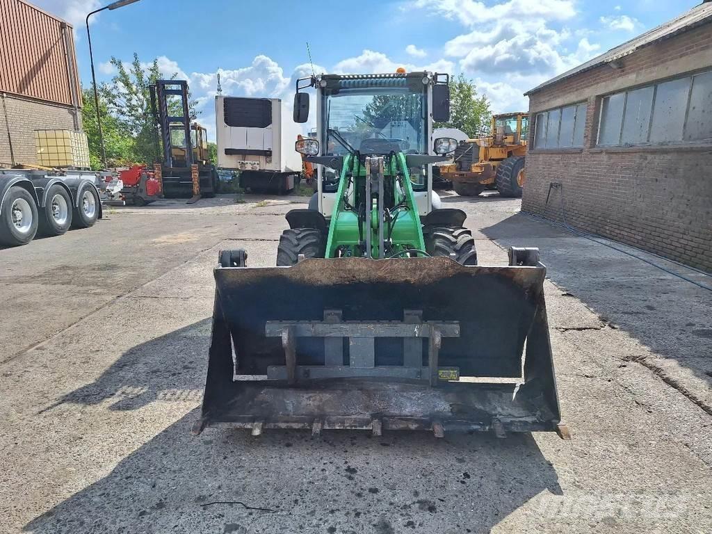 Liebherr L506C Mini loaders