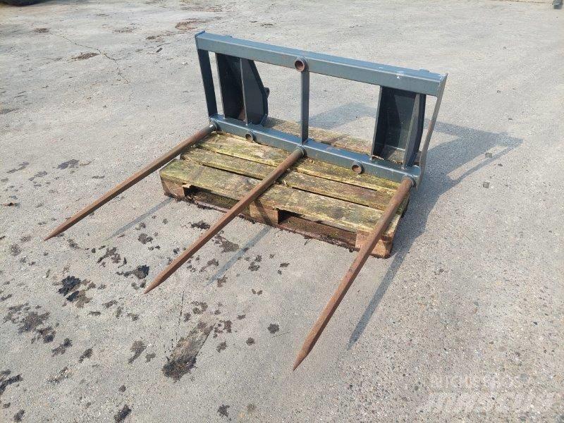 Quicke balenprikker Front loader accessories