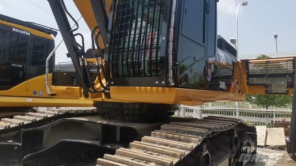 CAT 340 Crawler excavators