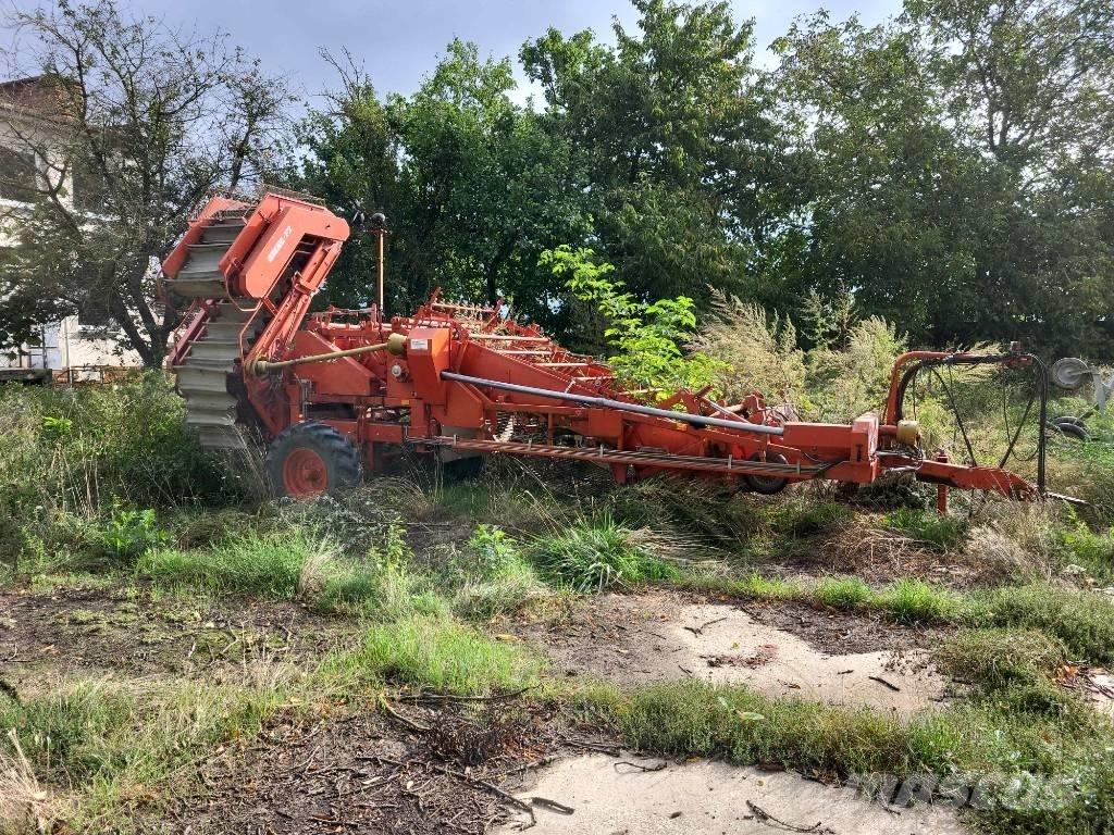 Amac F2 Potato harvesters and diggers