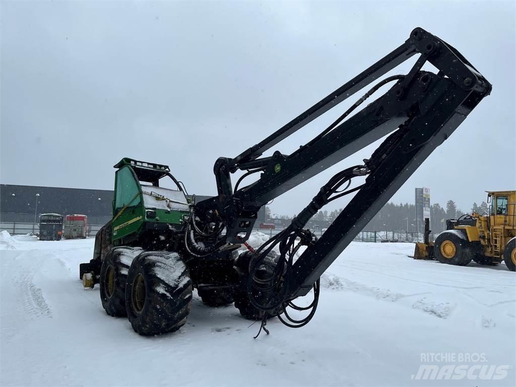 John Deere 1470D Harvesters