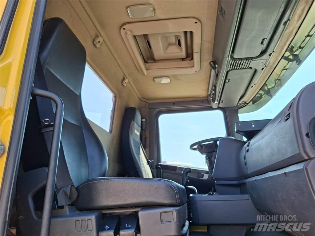 Scania T 420 LA Tractor Units