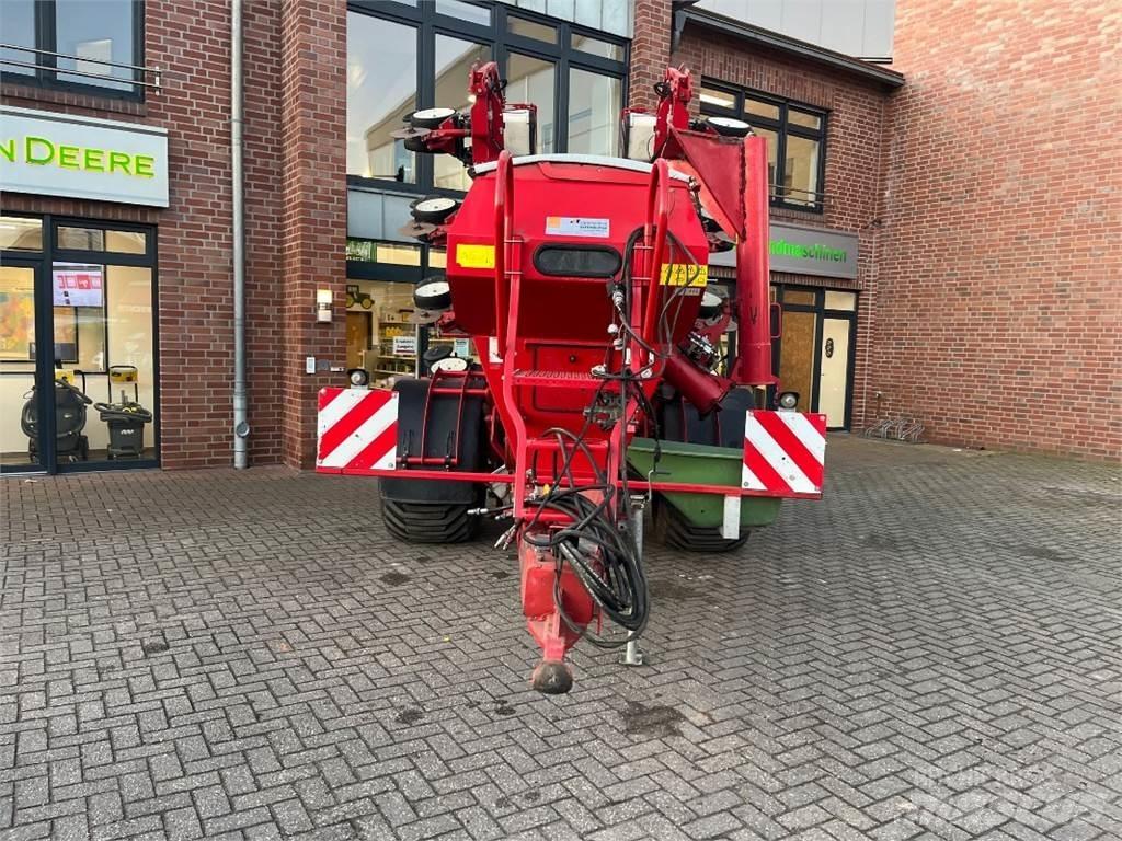 Horsch Maistro 8CC Precision sowing machines
