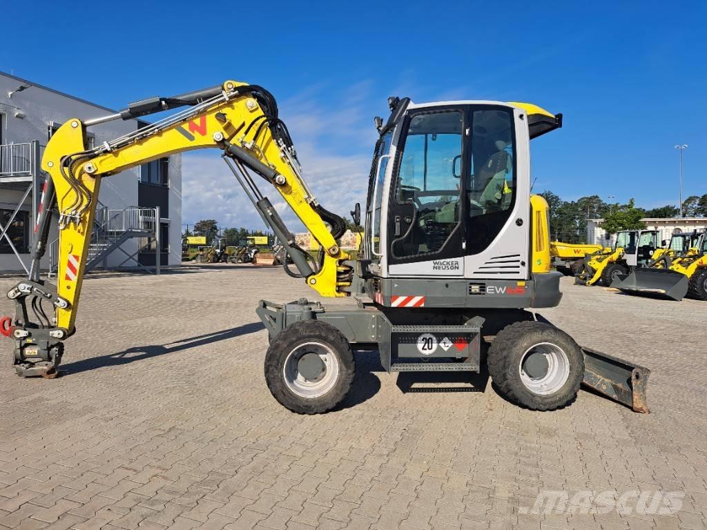 Wacker Neuson EW65 Wheeled excavators