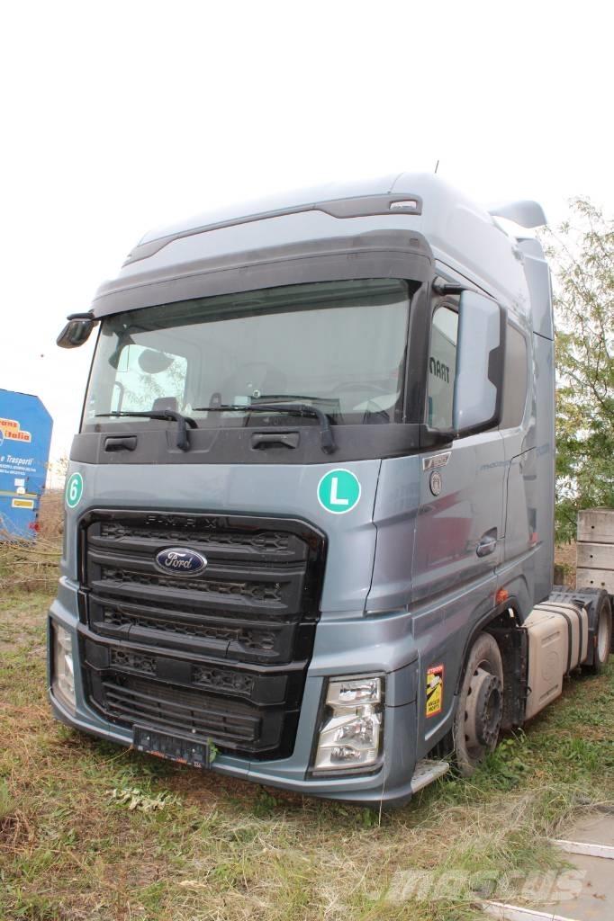 Ford F-Max Tractor Units