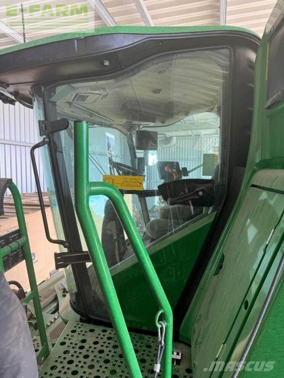 John Deere s 780 Combine harvesters