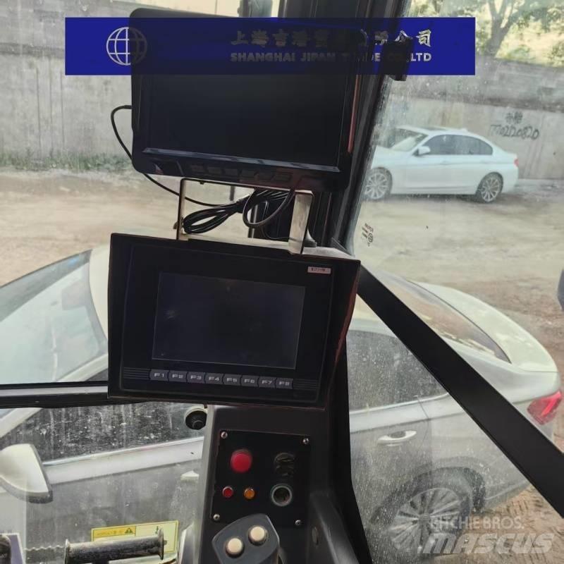 Sany SCC600A Tracked cranes