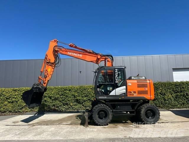 Hitachi 140W Wheeled excavators
