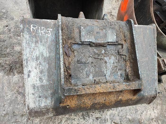 Mecalac 12MXT Buckets