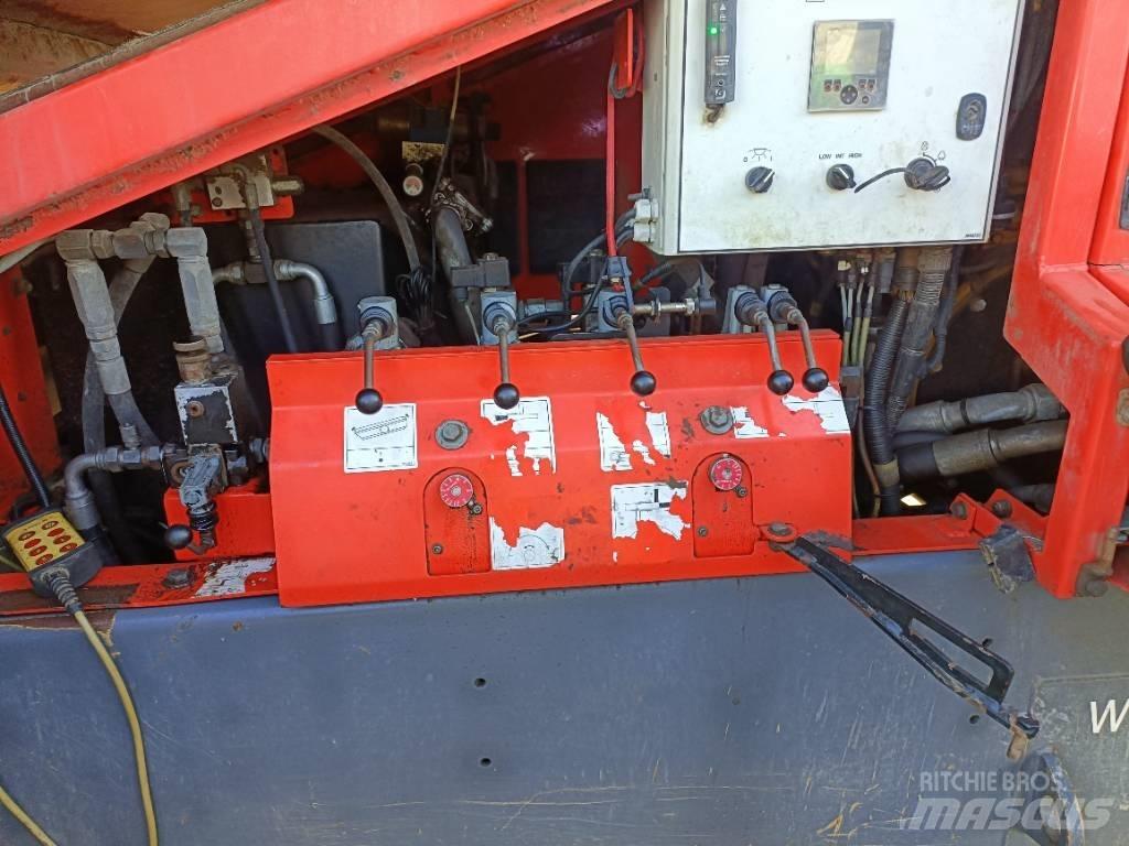 Terex Finlay 883 Screeners
