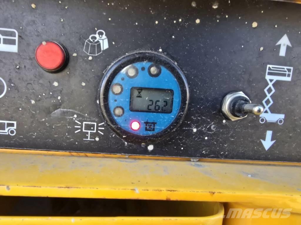 Haulotte Compact 14 Scissor lifts