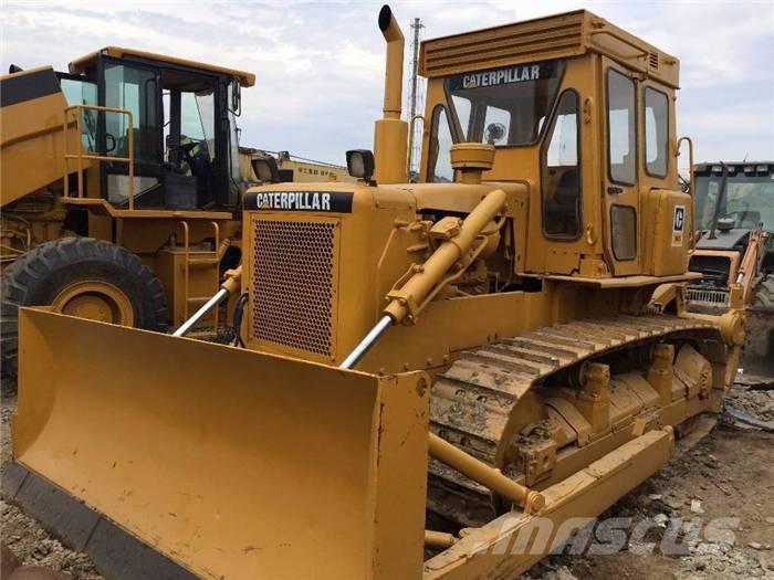 CAT D 6 D Crawler dozers