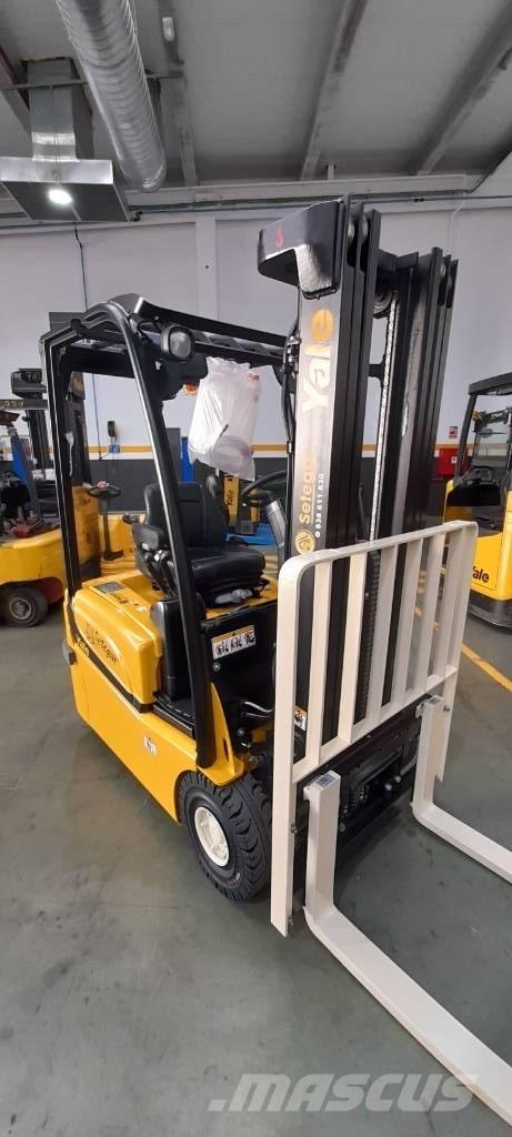 Yale ERP16VT SWB Electric forklift trucks