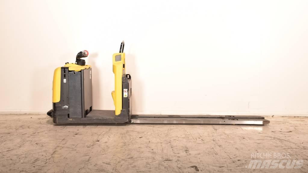 Hyster LO 2.0 Low lift order picker