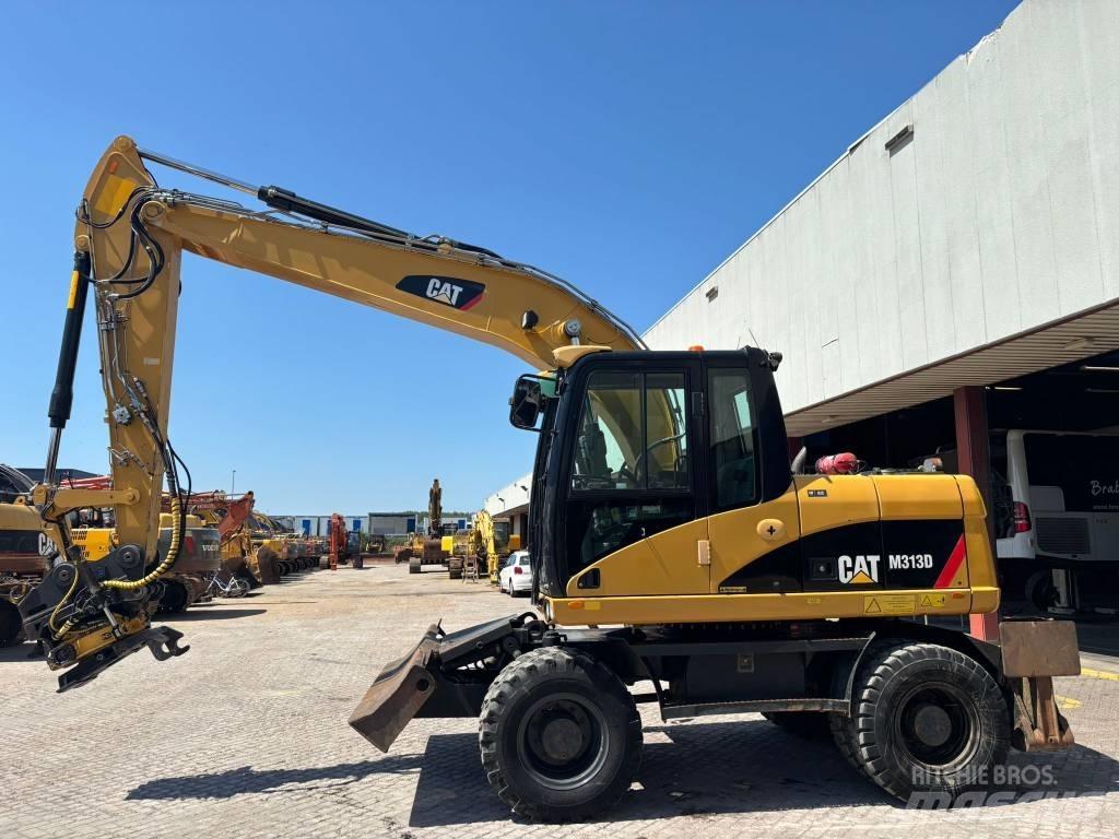CAT M 313 D Wheeled excavators