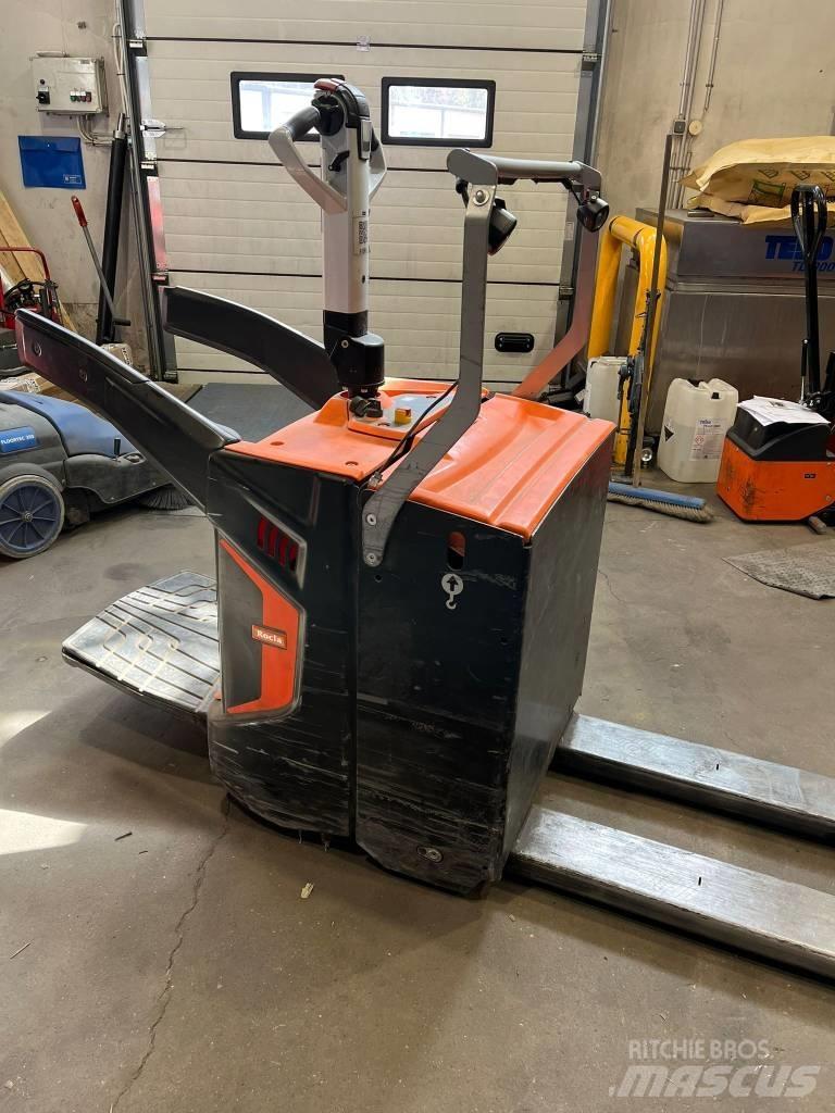 Rocla TPS20 Low lifter with platform