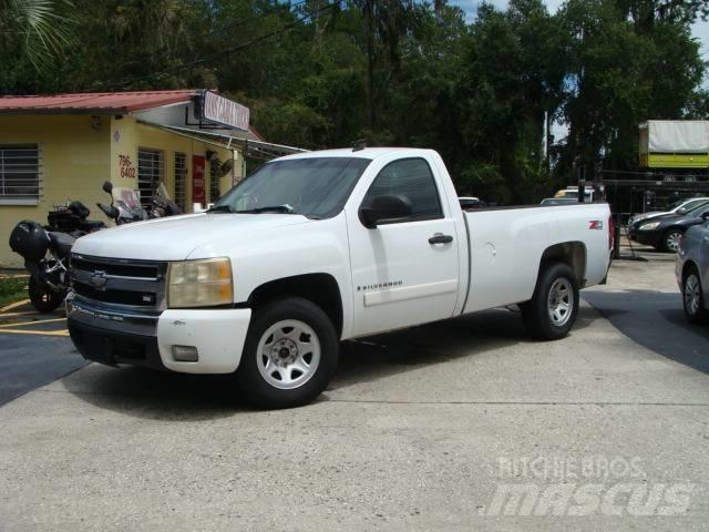 Chevrolet 1500 W/T Flatbed / Dropside trucks
