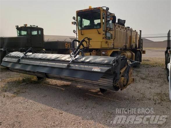 Oshkosh HB2718 Construction - Others
