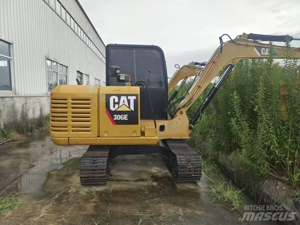 CAT 306 Mini excavators < 7t (Mini diggers)