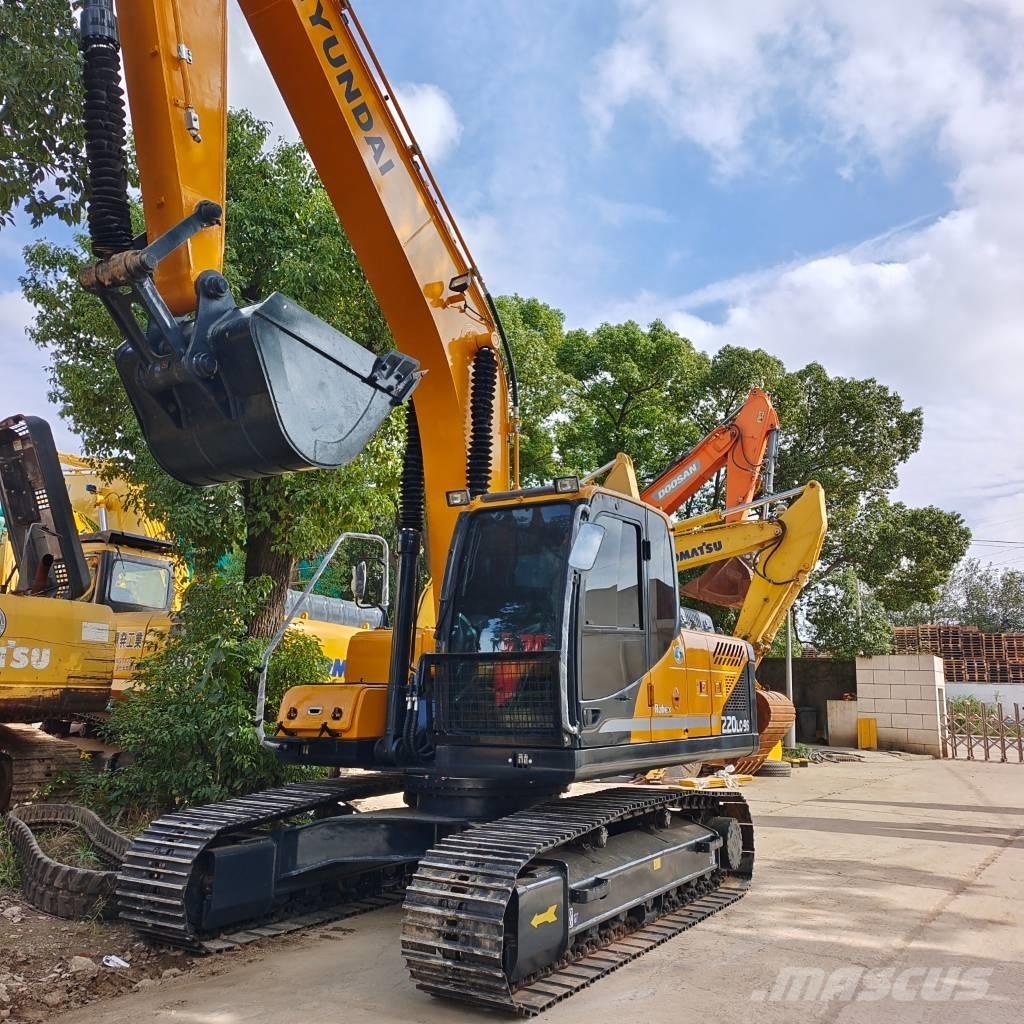 Hyundai 220LC-9S Crawler excavators