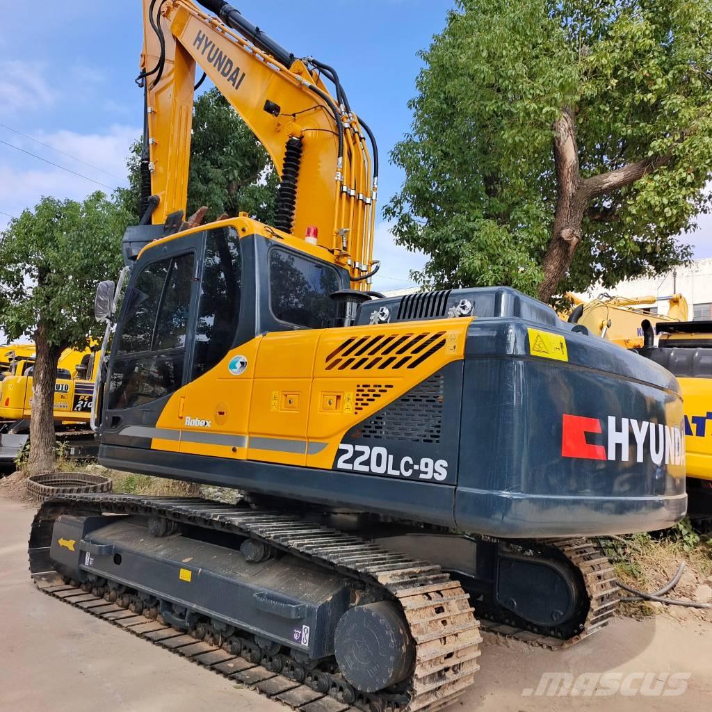 Hyundai 220LC-9S Crawler excavators