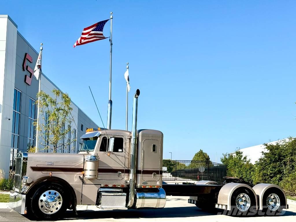 Peterbilt 379 Tractor Units
