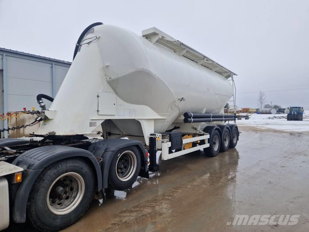 Spitzer SF 2737/2 P Tanker semi-trailers