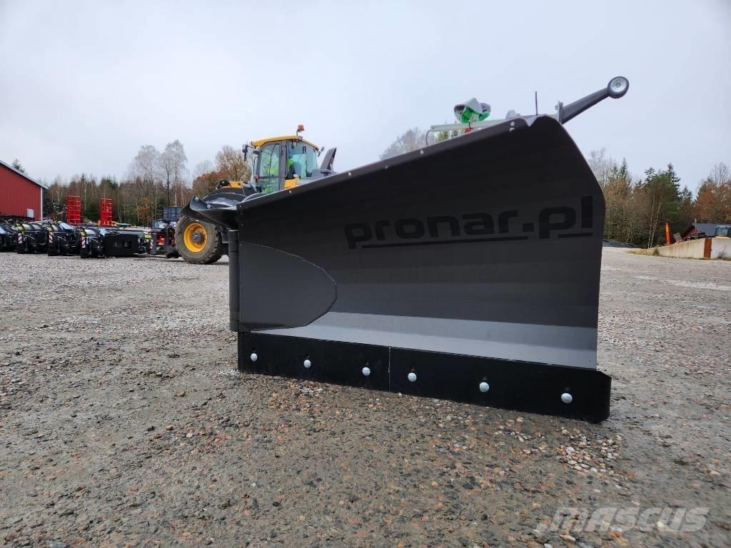 Pronar PUV 3300 M Snow blades and plows