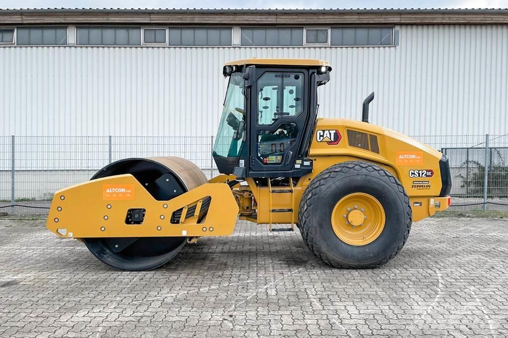 CAT CS-12 GC Single drum rollers