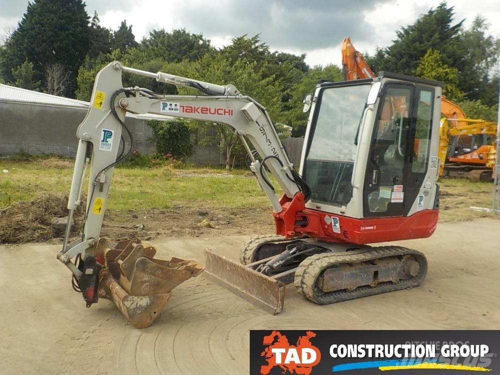 Takeuchi TB228 Mini excavators < 7t (Mini diggers)