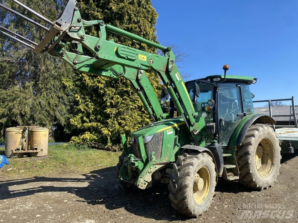 John Deere 5100 R Tractors