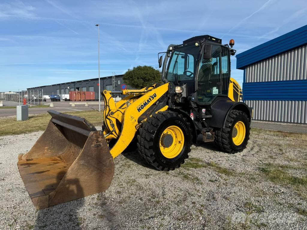Komatsu WA100 M-7 Wheel loaders