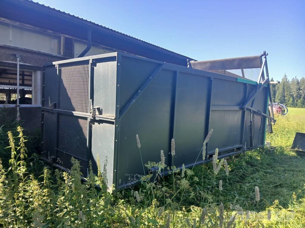 ERT Rehulaidat Forage wagons