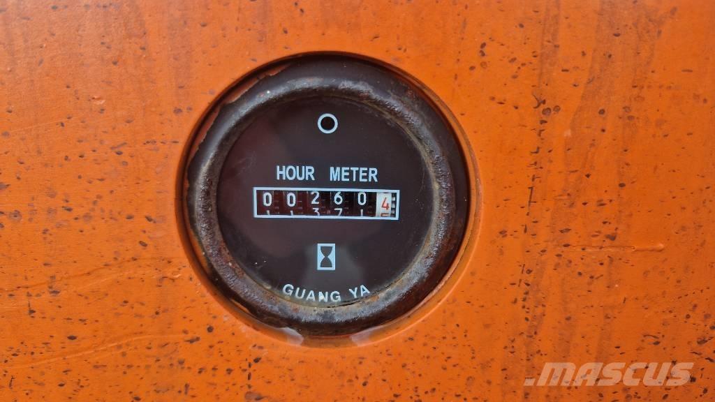 Dingli JCPT 1412 DC Scissor lifts