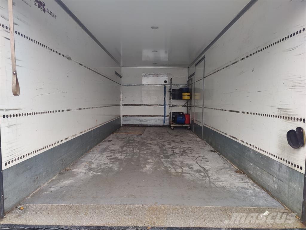 Volvo FL 250 Box body trucks