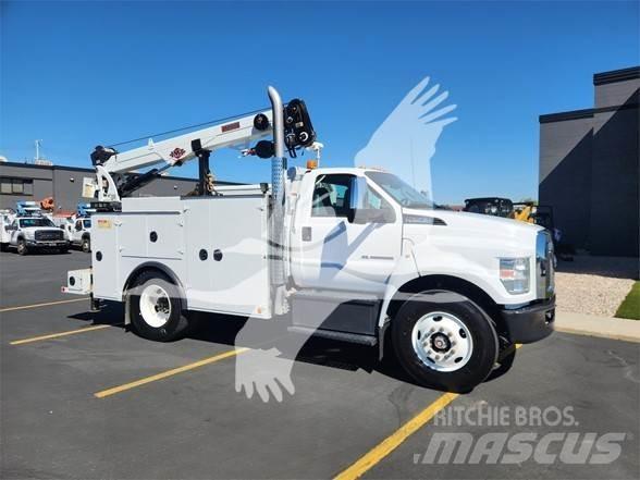 Ford F750 SD Construction - Others
