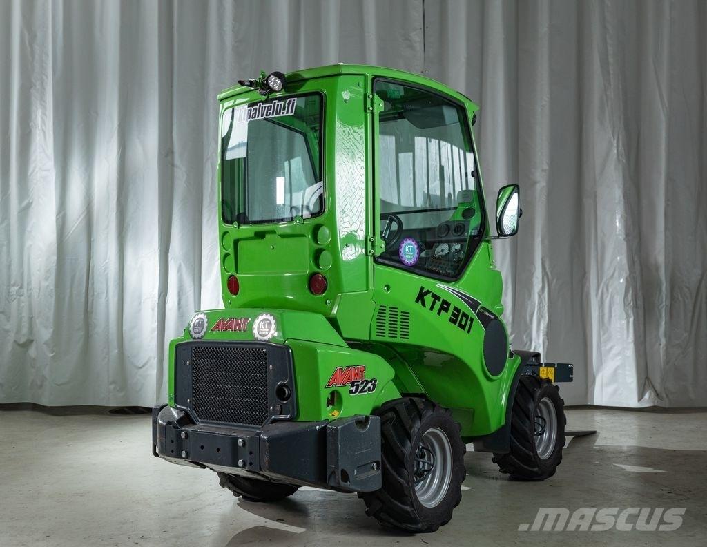 Avant 523 Mini loaders