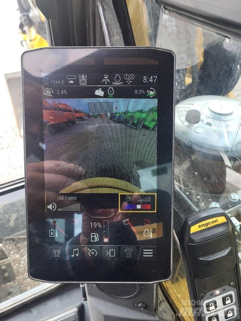 CAT 308CR Midi excavators  7t - 12t