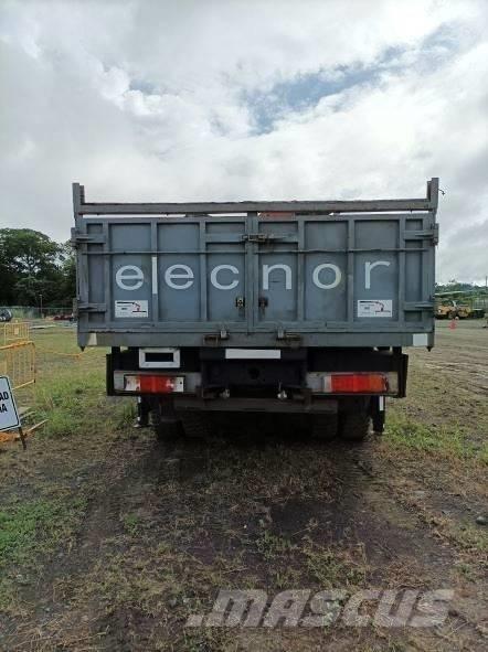 Iveco Trakker 410 Crane trucks