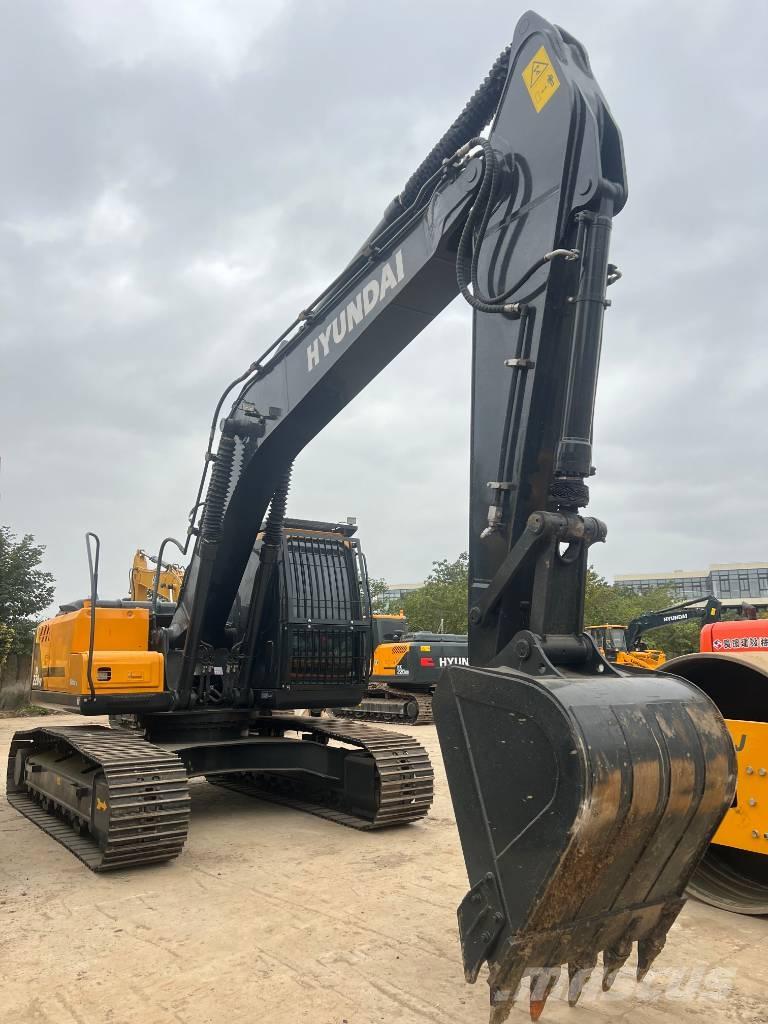 Hyundai HX 220 HD Crawler excavators