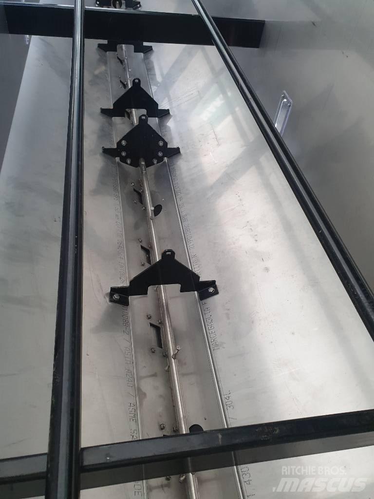Startec Makro Mineral spreaders