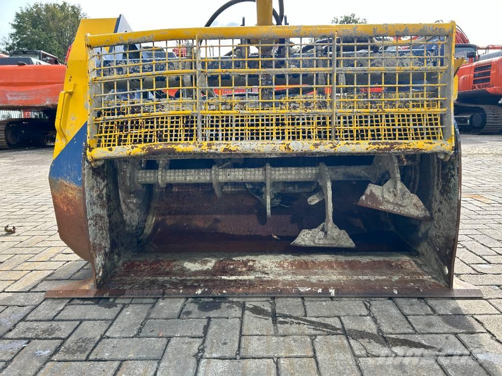 Warzee BB410 Concrete distribution booms